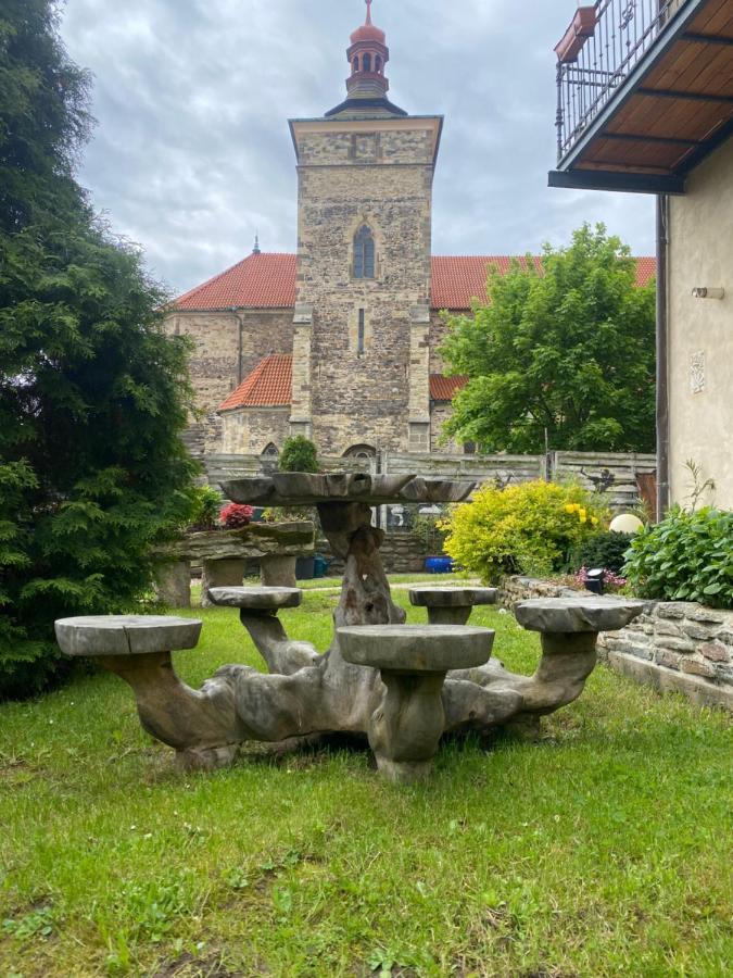 Ferienwohnung Apartman Bohema Kouřim Exterior foto