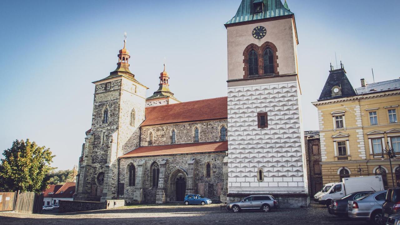 Ferienwohnung Apartman Bohema Kouřim Exterior foto